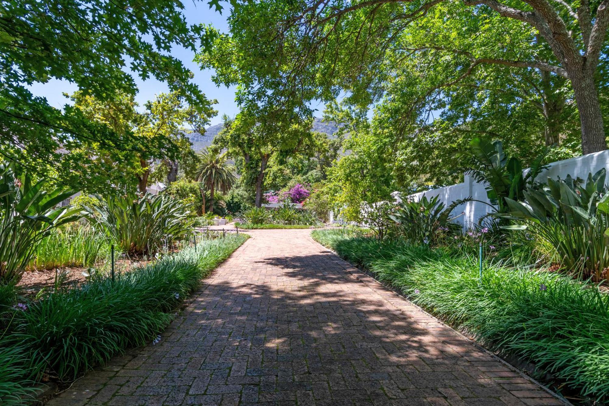 Mont Angelis Aparthotel Stellenbosch Eksteriør bilde