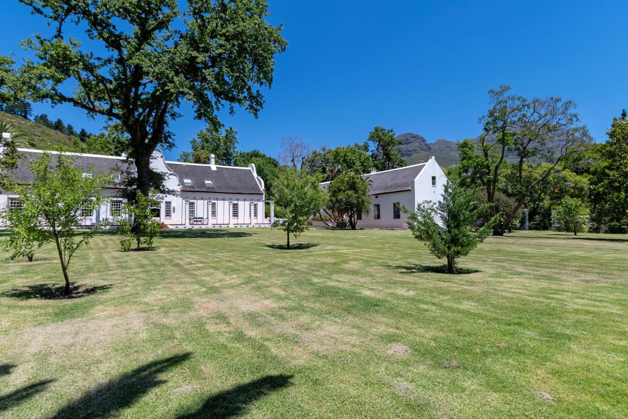 Mont Angelis Aparthotel Stellenbosch Eksteriør bilde